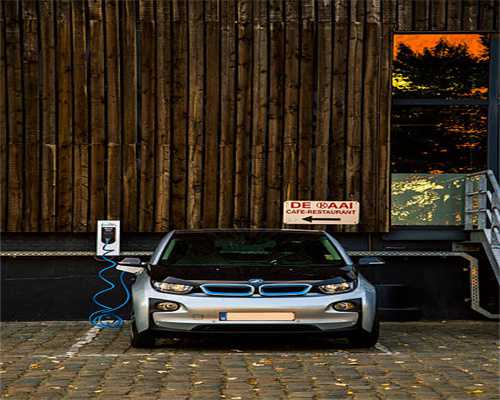 温江温江迎晖路小区 VS 鸿源星睿城，哪个更宜居？