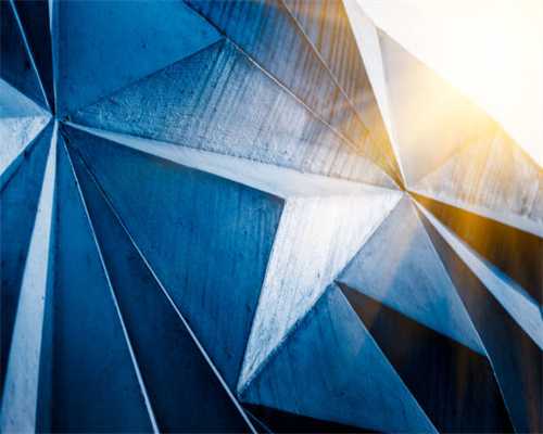 真是夸张，慕名到东溪村，“小姐楼”大门紧闭，吃了闭门羹。