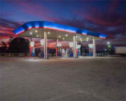 泸州城西康健城纯改善小区天誉誉府 137平大横厅 这种客厅中不中