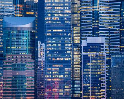 惨！台风及冷空气袭击三亚，几千万别墅被泡，到处是水，海水倒灌