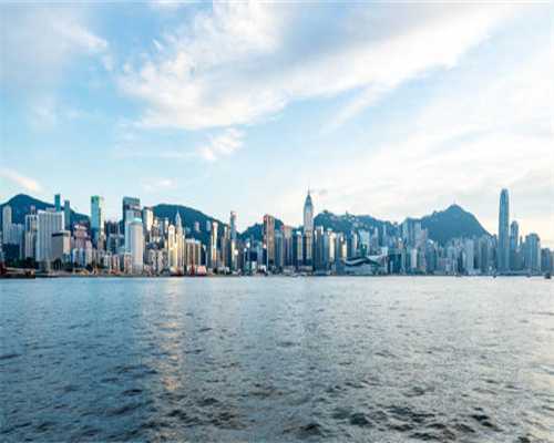 中部第一城五年内必将易主，郑州超武汉势如破竹，郑州第一城稳了