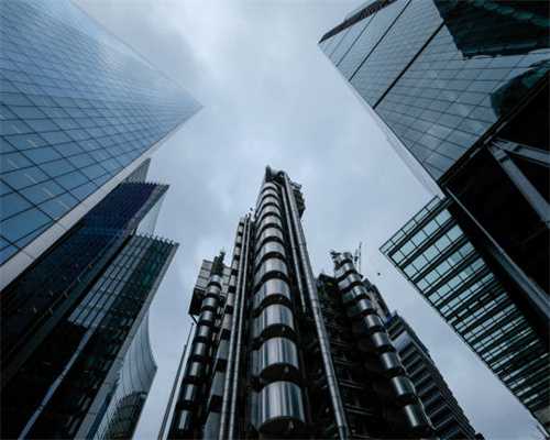 正式获批！又有重磅产品来了 富国、嘉实、南方、工银、泰康资产“抢头筹”