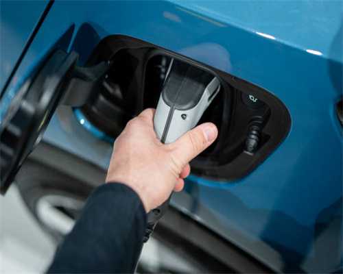 早早地乐见美好的人生规划，稳稳地悦取标准的人生道路