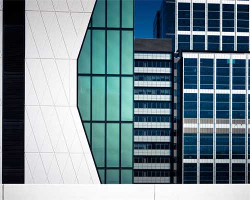 2004年，83岁的王光美将儿子刘源叫回家并安排他和毛主席后人聚会