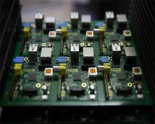 当红不让，冠誉嘉定