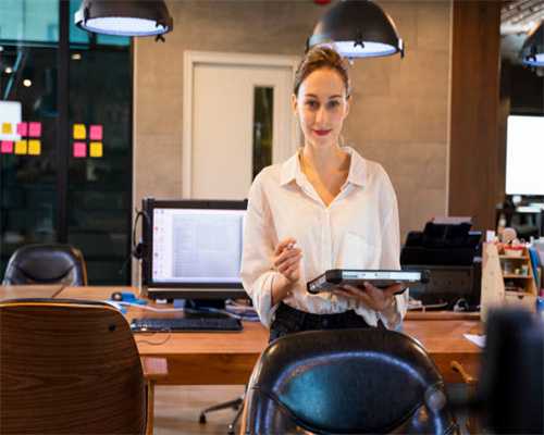 “中华第一商圈”探秘系列报道之三——文化消费赋能消费新动力，文化新街口魅力在哪里？