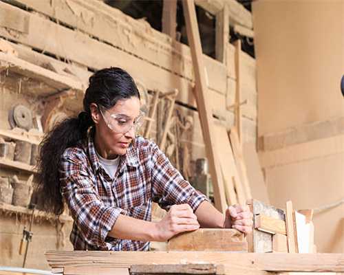 民生证券：给予君亭酒店买入评级