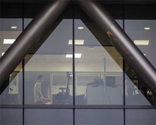 一定会有一张图打动你的心：致敬！风雪“守夜”人